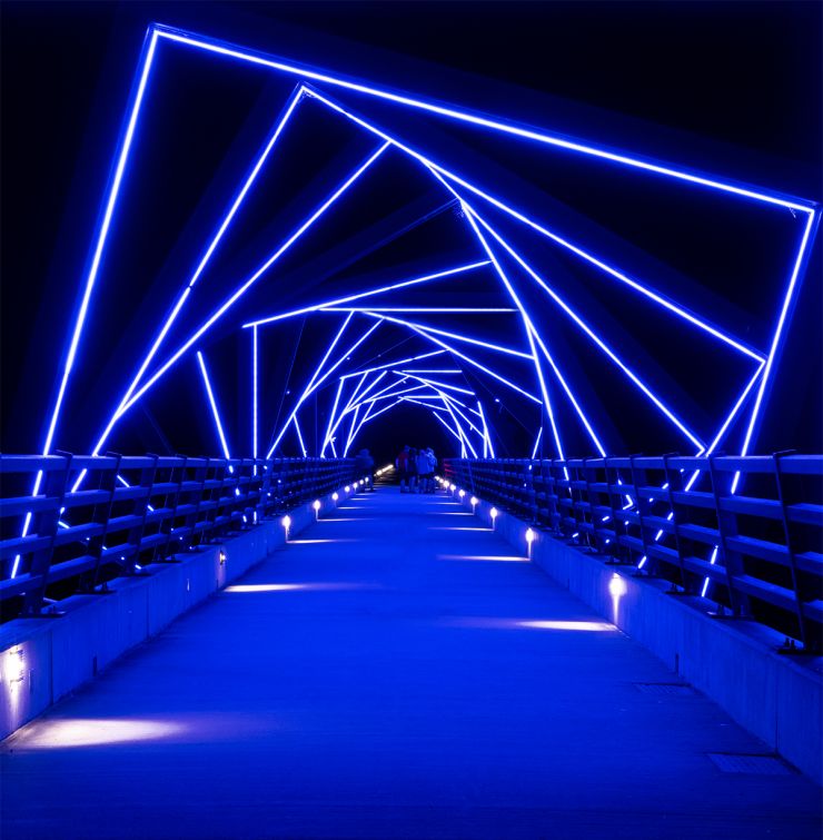 High-Trestle-Bike-Trail-Bridge-blue-2021.jpg